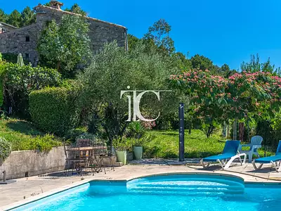Maison, 363 m²