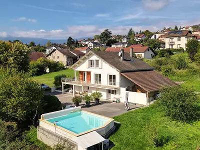 Maison, 240 m²