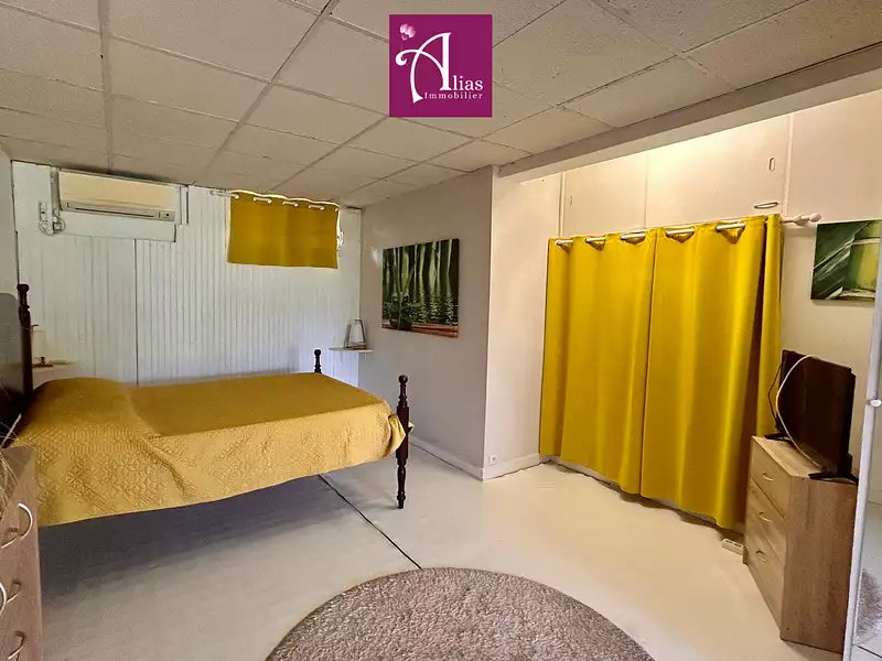 Maison, 260 m²