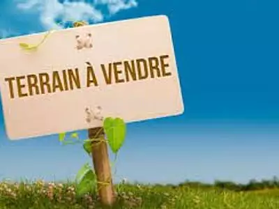 Terrain, 3 500 m²