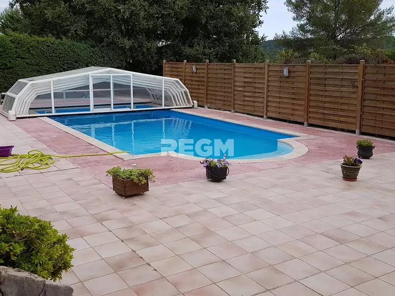 Maison, 205,48 m²