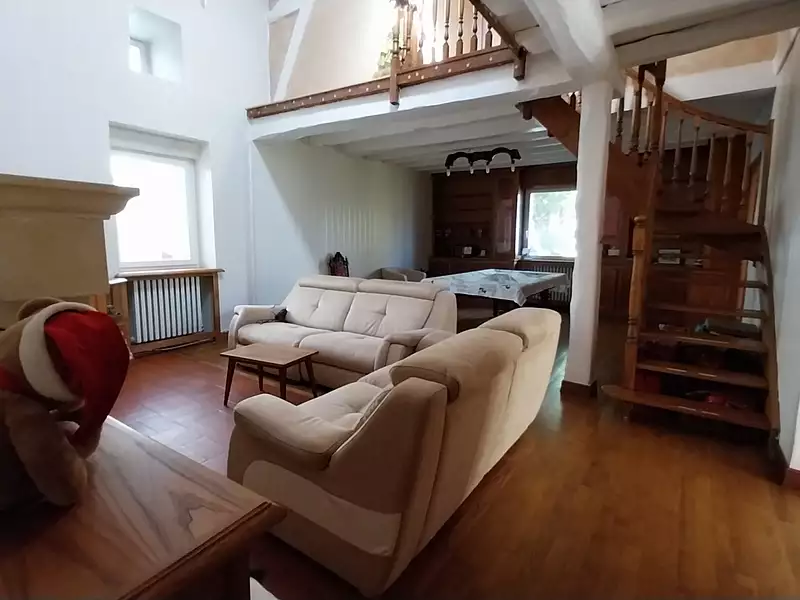 Maison, 236 m²
