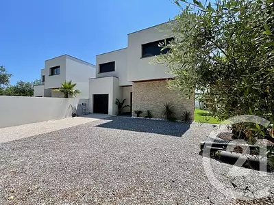 Maison, 192,1 m²