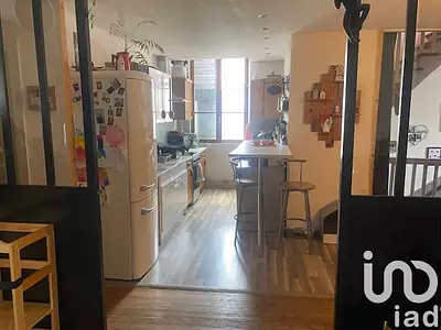 Maison, 196 m²