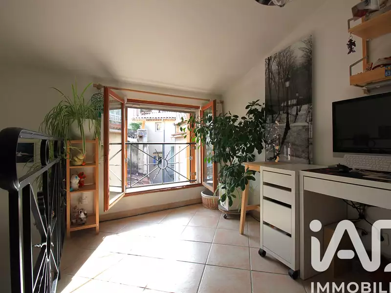 Maison, 77 m²