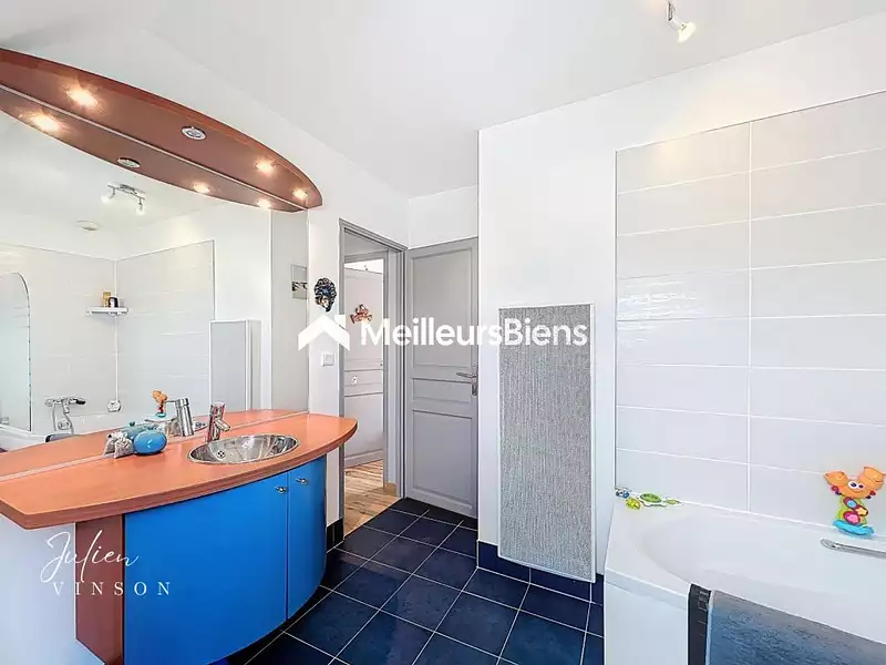 Maison, 120 m²