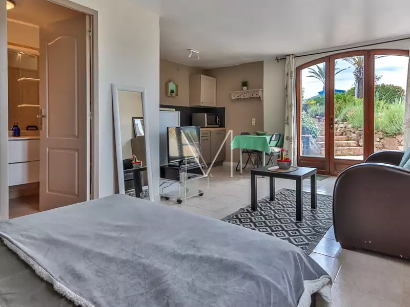 Maison, 300 m²