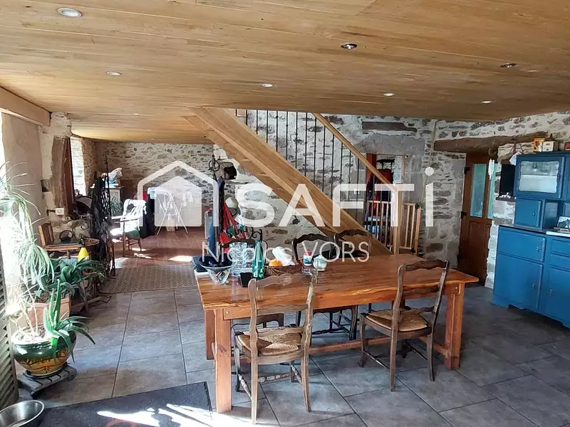 Maison, 160 m²