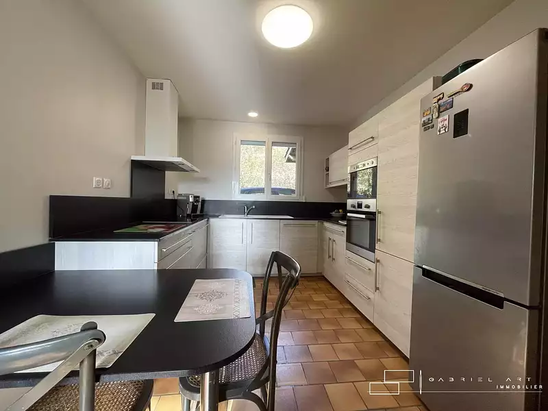 Maison, 185 m²