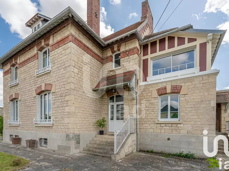 Maison, 248 m²