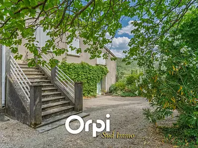 Maison, 180 m²
