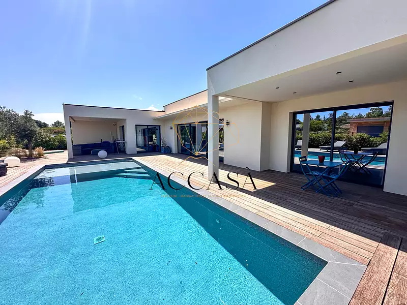 Maison, 152 m²