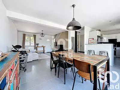 Maison, 84 m²