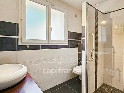 Maison, 160 m²