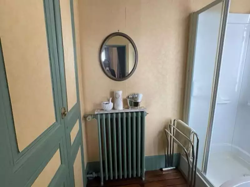 Maison, 220 m²