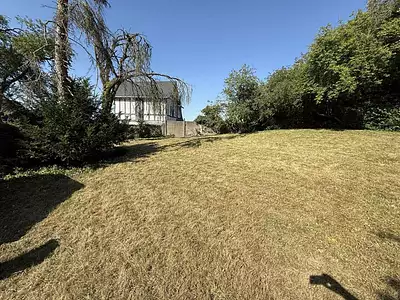 Terrain, 727 m²