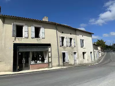 Maison, 230 m²