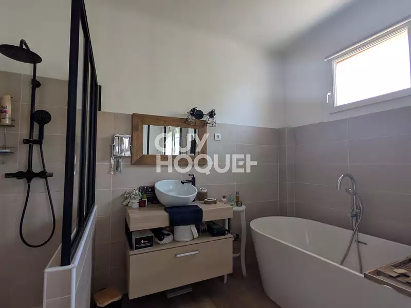 Maison, 147 m²