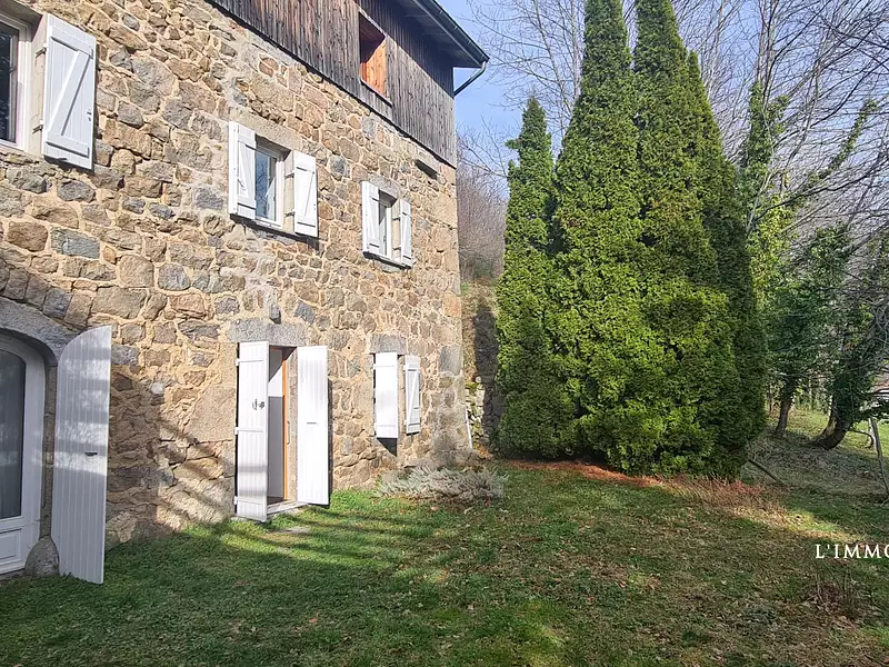 Maison, 268 m²