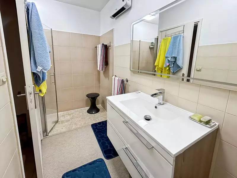 Maison, 77 m²
