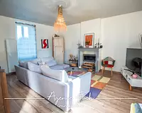 Maison, 240 m²