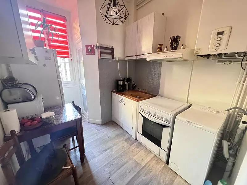 Immeuble, 168 m²