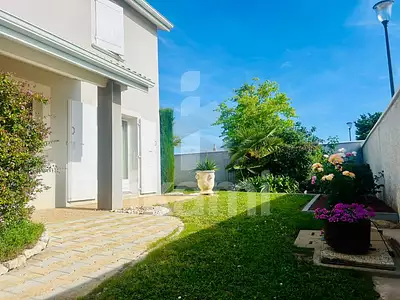 Maison, 104 m²