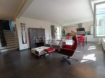 Maison, 219 m²