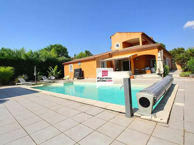 Maison, 181 m²