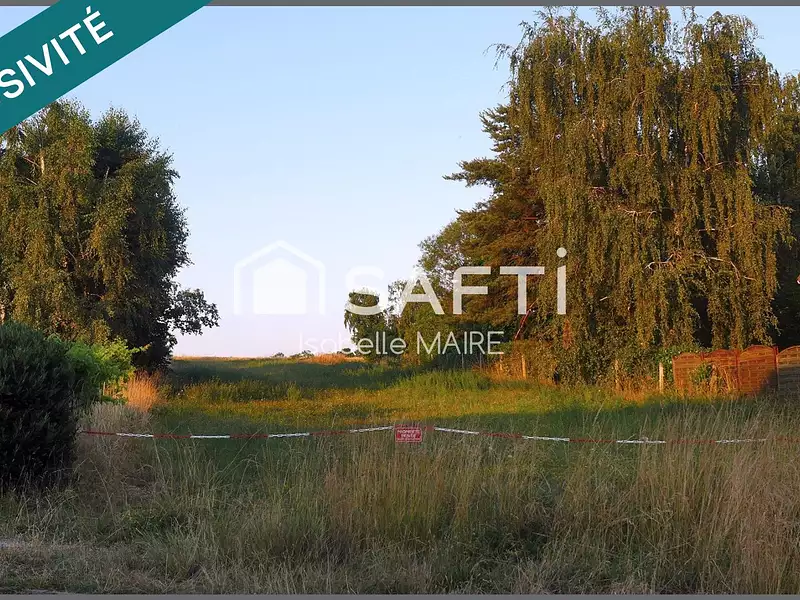 Terrain, 2 114 m²