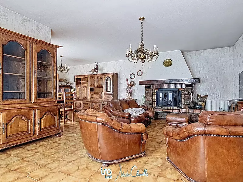 Maison, 190 m²