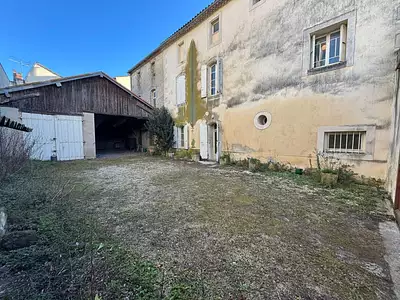 Maison, 376 m²