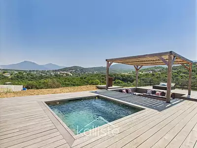 Maison, 166 m²
