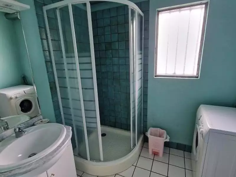 Maison, 280 m²