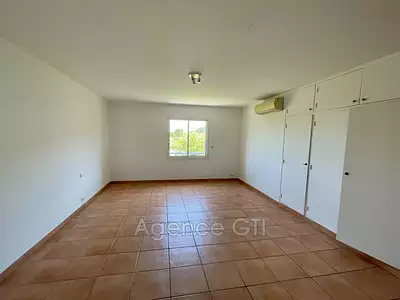 Maison, 176,94 m²