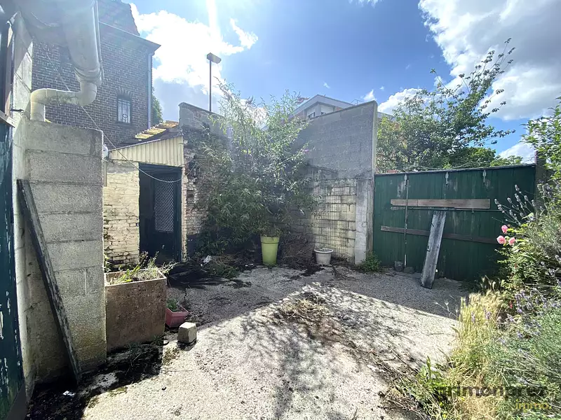 Maison, 99 m²