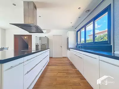 Maison, 137 m²