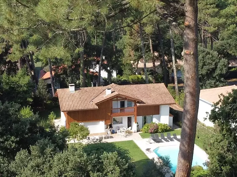 Maison, 220 m²
