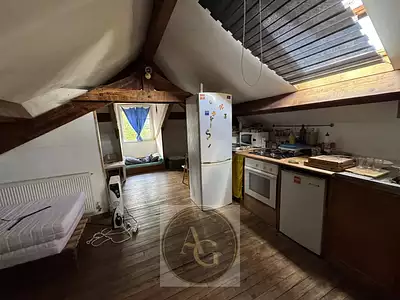 Immeuble, 300 m²