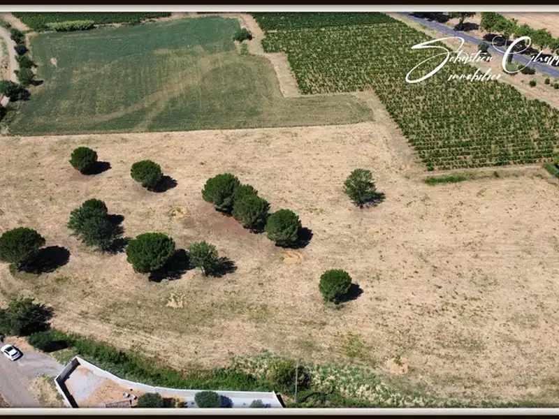 Terrain, 901 m²