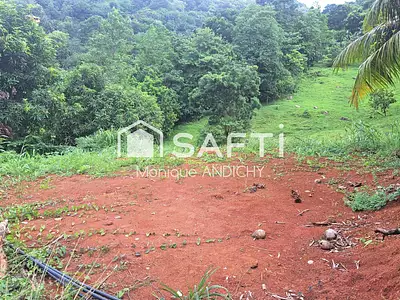 Terrain, 815 m²