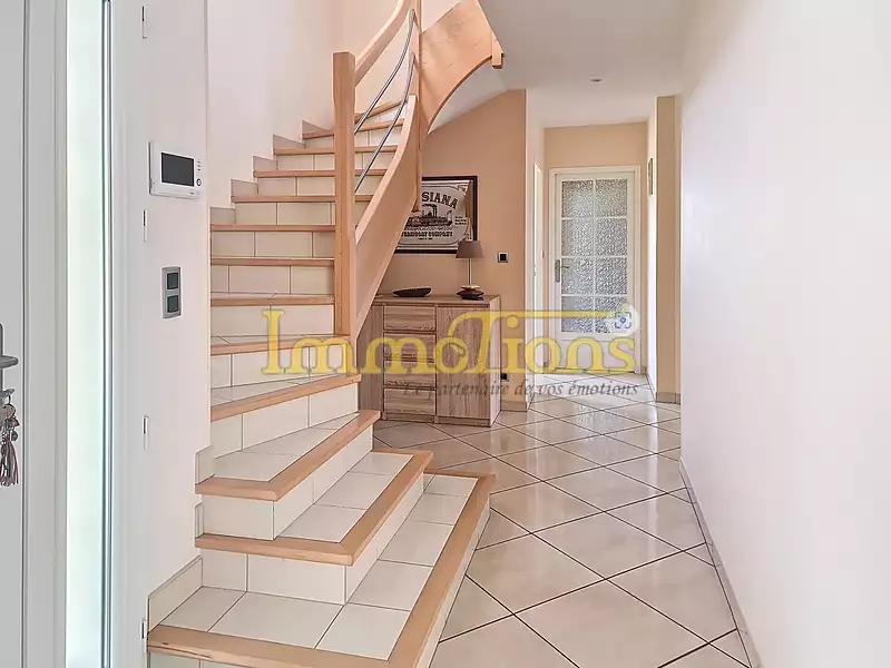Maison, 160 m²