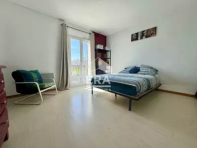 Maison, 240 m²