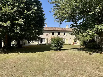 Maison, 335,55 m²