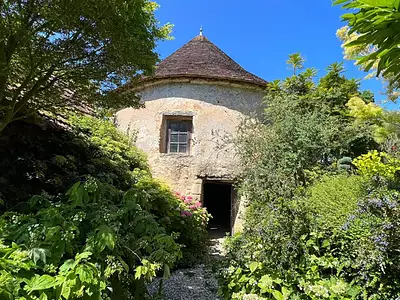 Maison, 225 m²