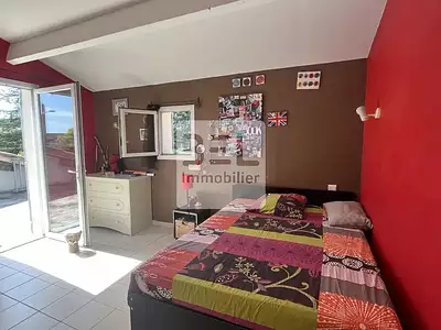 Maison, 198 m²