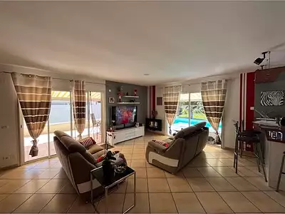 Maison, 160 m²