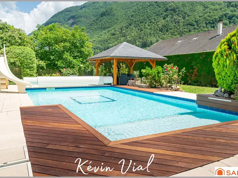 Maison, 180 m²