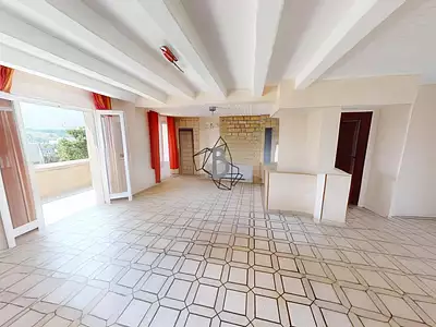 Maison, 165 m²