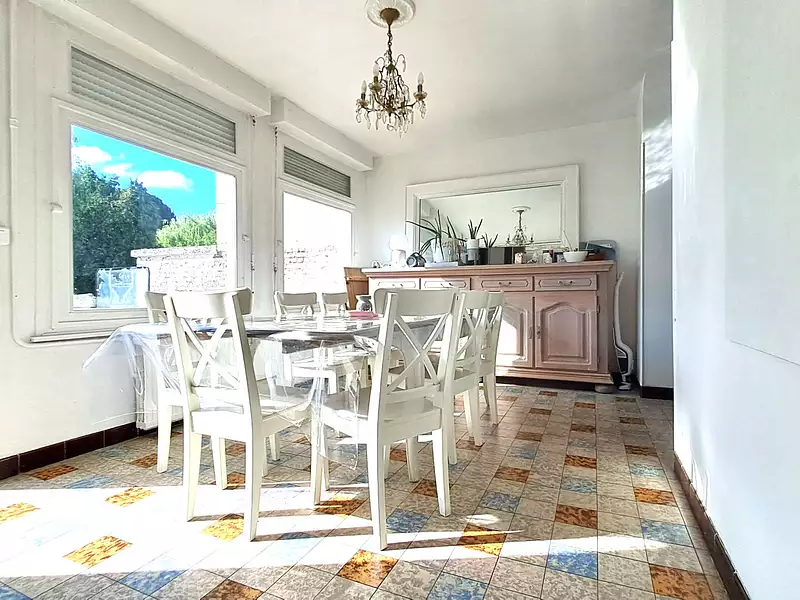 Maison, 147 m²